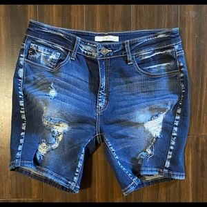 KanCan Jean Shorts Size 30